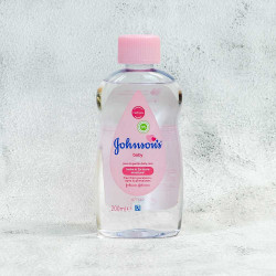 Johnsons Baby Oil 200ml